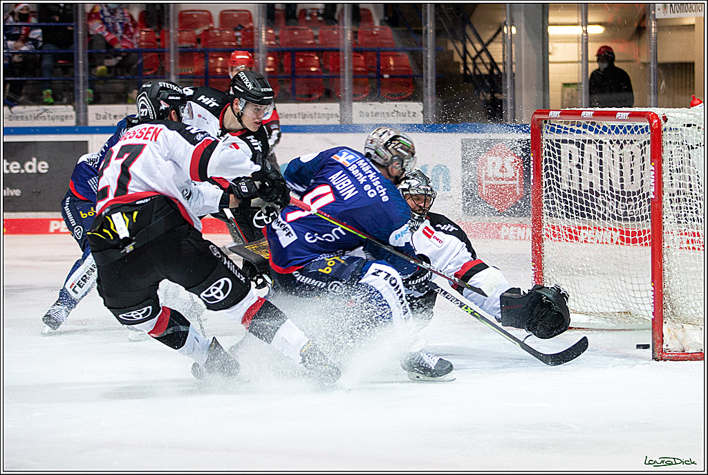 PENNY DEL; Iserlohn Roosters- Koelner Haie; Iserlohn, 05.12.2021